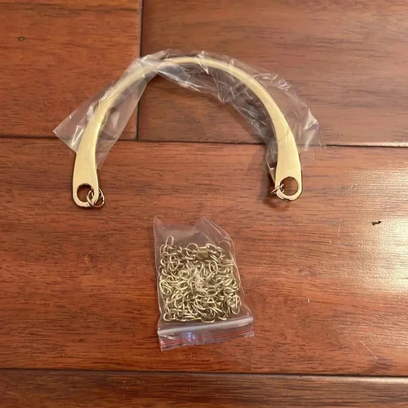 Ramla Aquamarine blue Jeweled bag with removable handles - Picture 7 of 7